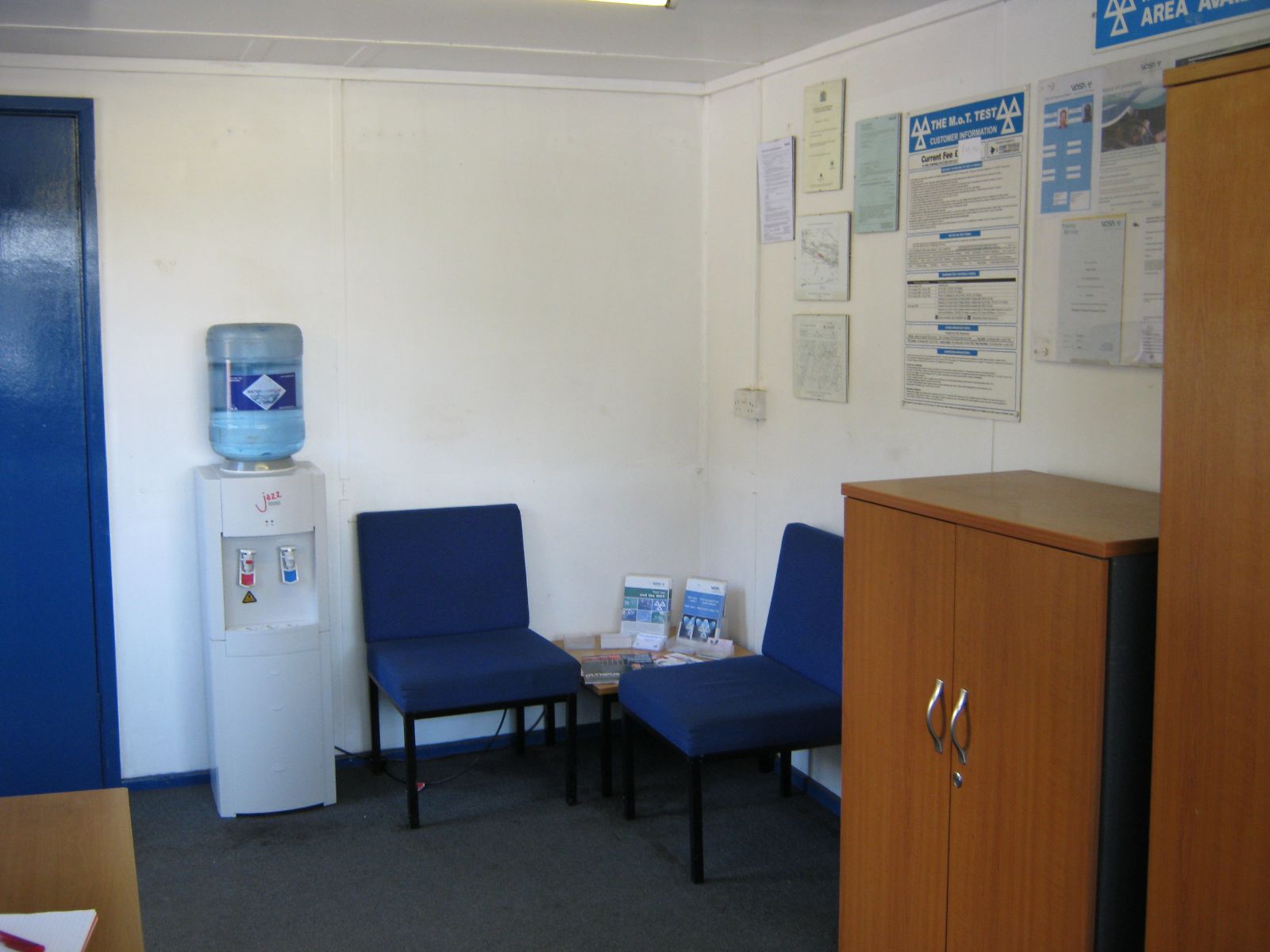 Customer waiting room with coffee facilities
